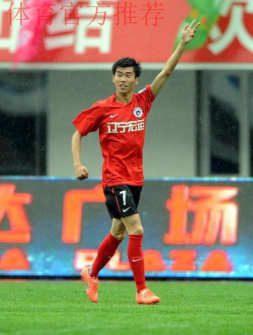 2018中乙联赛决赛：张靖洋打入制胜球 四川安纳普尔那问鼎冠军