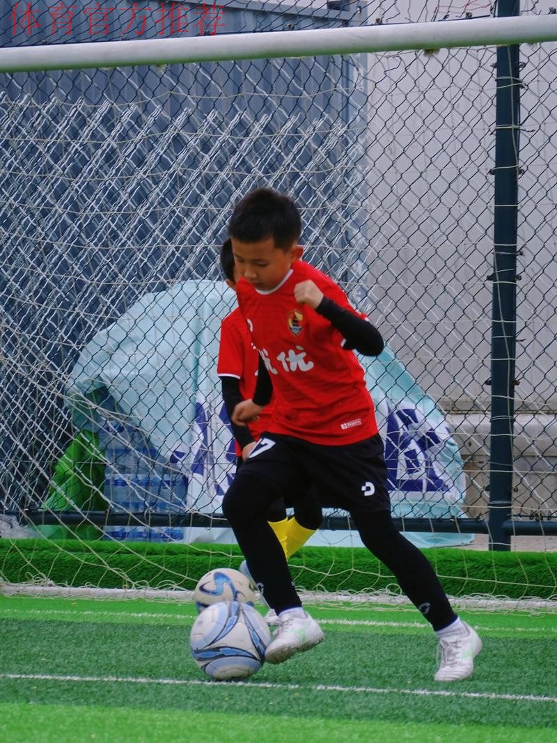 中国足球小将惊艳日本 青训模式引关注